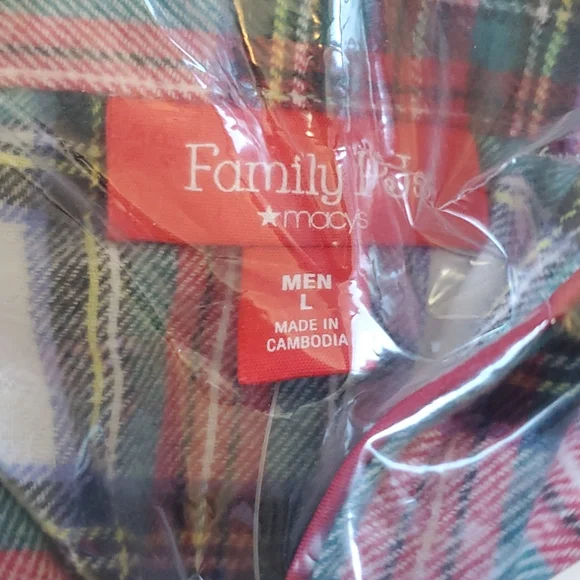 Men's plaid pajama set by Family PJs for Christmas in Stewart plaid pattern - Picture 7 of 9